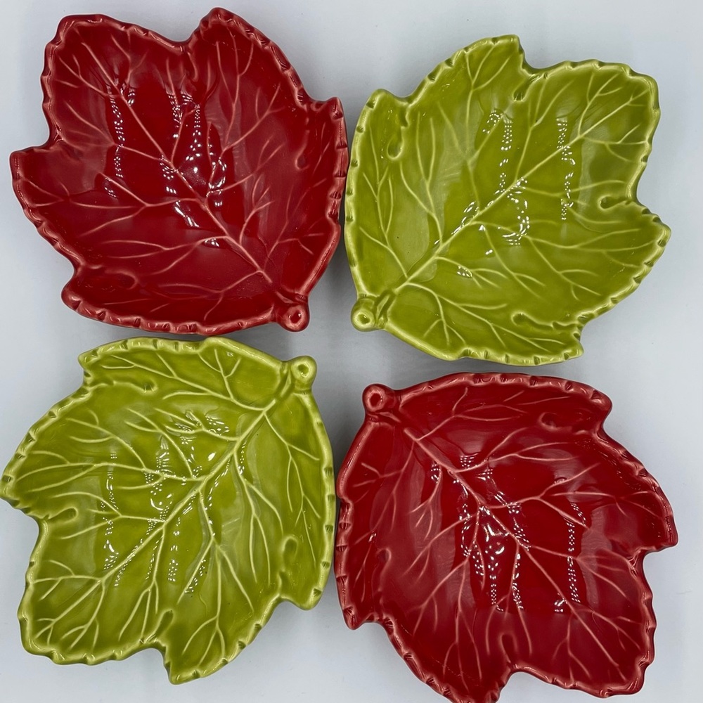 4 Vintage Olfaire Portugal ceramic majolica maple leaf plates trinket dishes